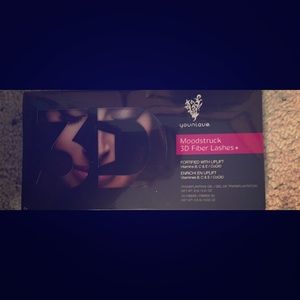 Younique 3D Fiber lashes New in sealed box